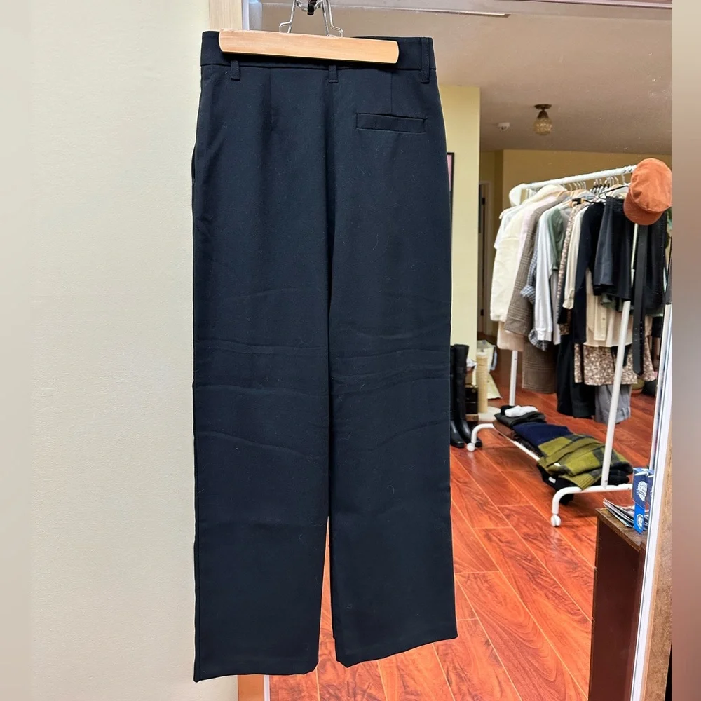 Oak + Fort Straight Leg Trouser - Picture 4 of 9
